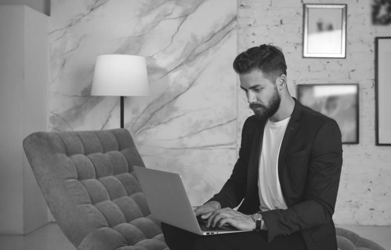 Ambiente colaborativo de aprendizaje continuo con estudiantes graduados